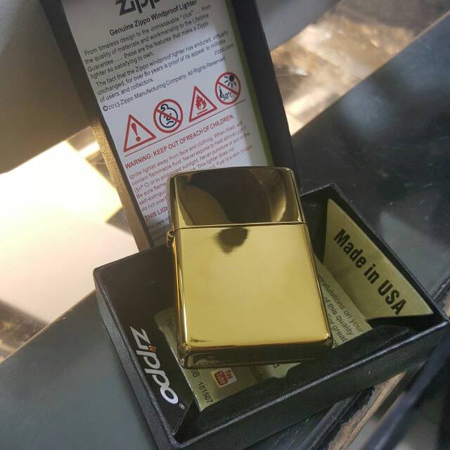 ZIPPO GOLD CUSTOM LOGO TULISAN NAMA GAMBAR UKIR GRAFIR CLUB PERUSAHAAN MOTOR MOBIL POLOS GLOSSY