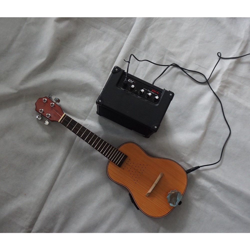 Ukulele Keroncong Cak senar 4 string elektrik