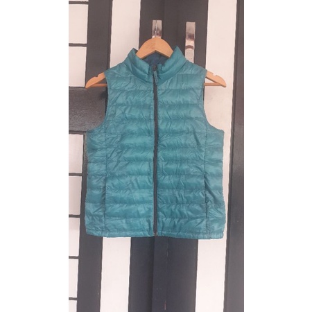 rompi bulu angsa uniqlo