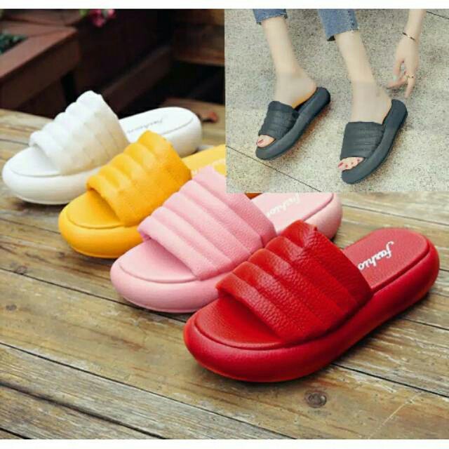 PROMO AHIR TAHUN  SGG 24 Filip Flop wedges bapau New