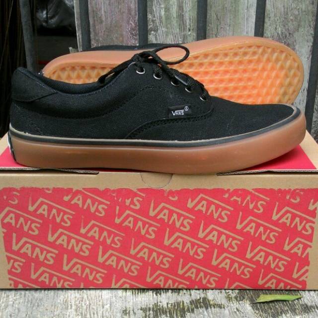 Sepatu Vans Casual California Authentic Black Gum