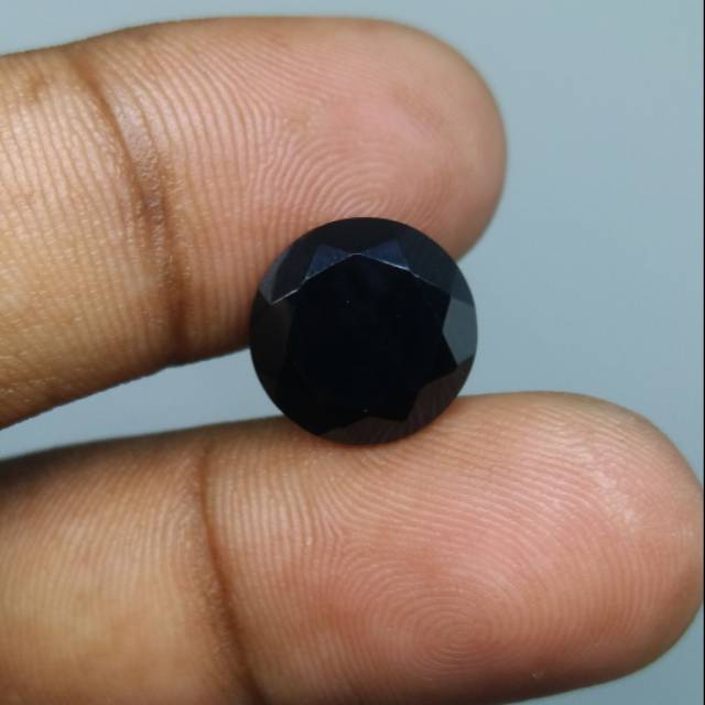 Natural Melamite Garnet Batu Garnet Batu Black Garnet Hitam Garnet Dim 12x12x6 Shopee Indonesia
