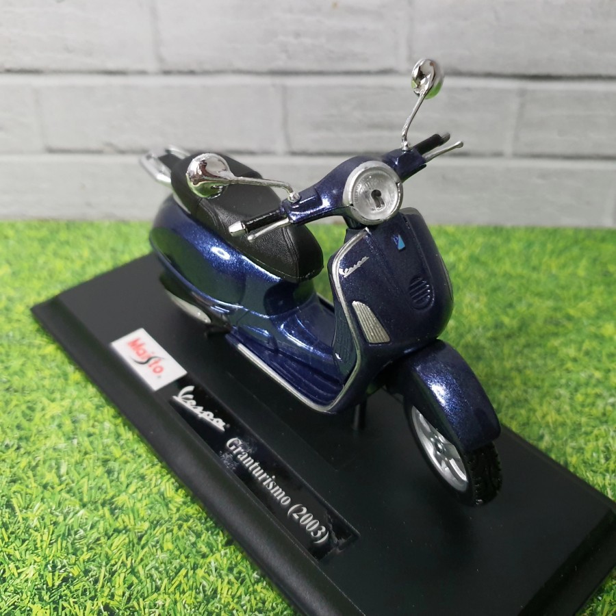 Jual DIECAST VESPA GRANDTURISMO 2003 SKALA 118 MINIATUR VESPA CLASSIC Shopee Indonesia