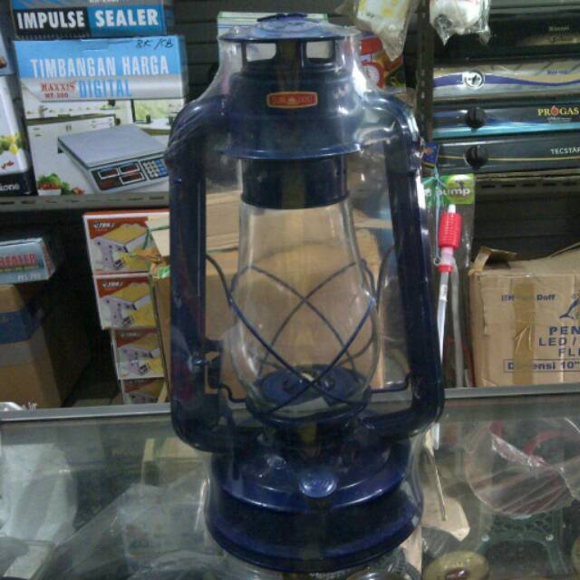 Lampu Badai Besar / Lampu Kapal Besar / Lampu Minyak / Lentera / Lampu Cempor / Lampu Teplok / Lampu