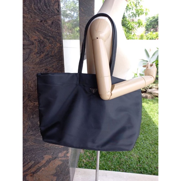 TAS TOTE BAG WANITA PRADA NYLON BRANDED