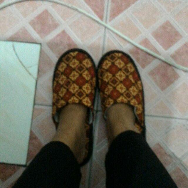 Sandal Handuk Batik