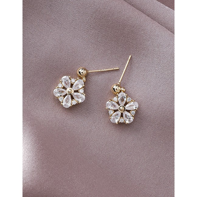 LRC Anting Tusuk Fashion Golden Flower Stud Earrings With Diamonds D63751