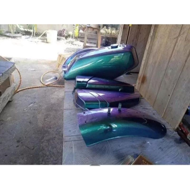 Cat bunglon 3 warna 100 ml blue green red by SCP