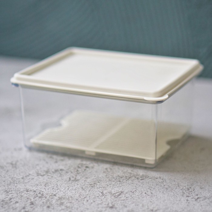

Hako Collection Food Container with Drainer 1400ml
