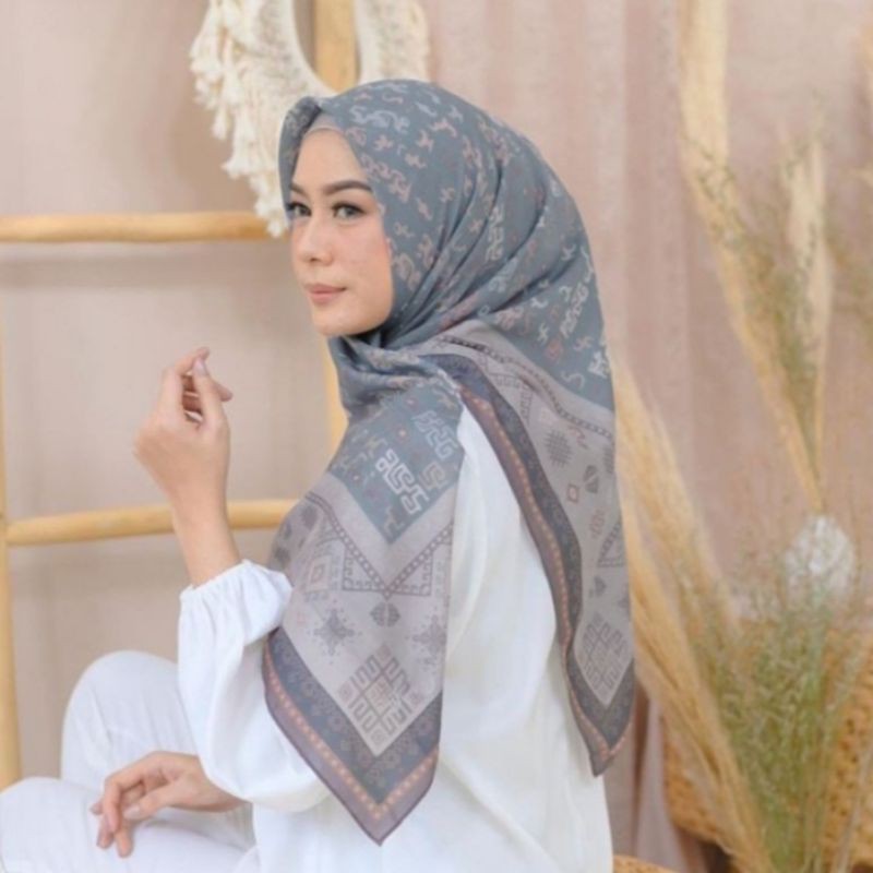Hijab Segiempat Motif Etnic Terbaru Jilbab Segiempat Motif Kerudung