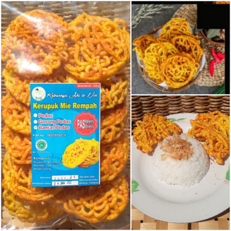 

Kerupuk mie rempah varian pedas
