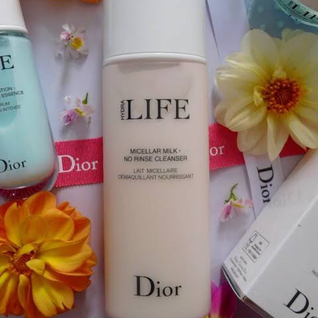 dior milk cleanser