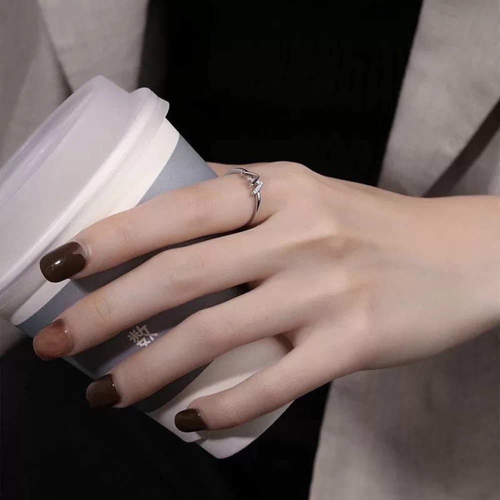 Cincin Model Terbuka Desain Huruf V Ganda Hias Berlian Gaya Koreasimple Adjustable Untuk Wanita