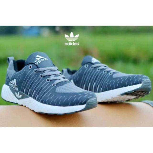 Sneaker Pria Sepatu Pria Adidas Zoom