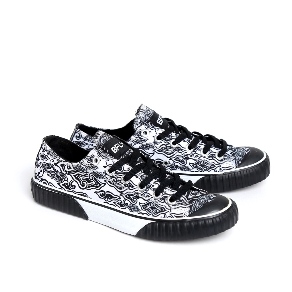BFLY Sepatu Sneakers Basic Pria Unisex Casual Street Style BARATA Canvas Sublimation Black White Ori