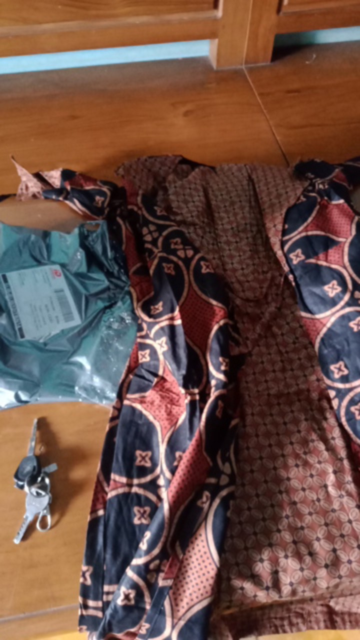 Couple Batik Keluarga Bahagia | Batik Khas Pekalongan