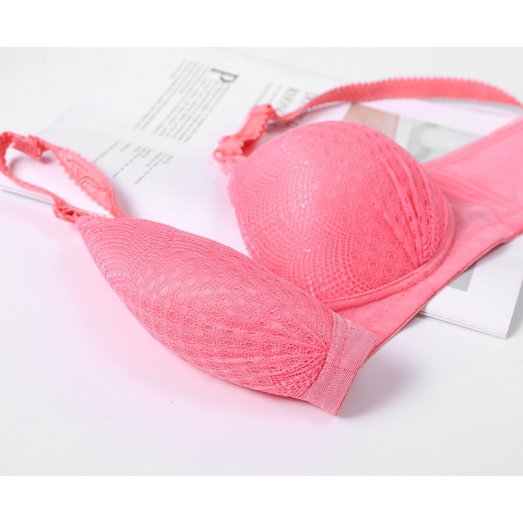 Bra Wanita YSS-9266 Pengait 3 Brukat Sexy Lace Push Up Bra High Quality Nyaman Dipakai Motif Elegant