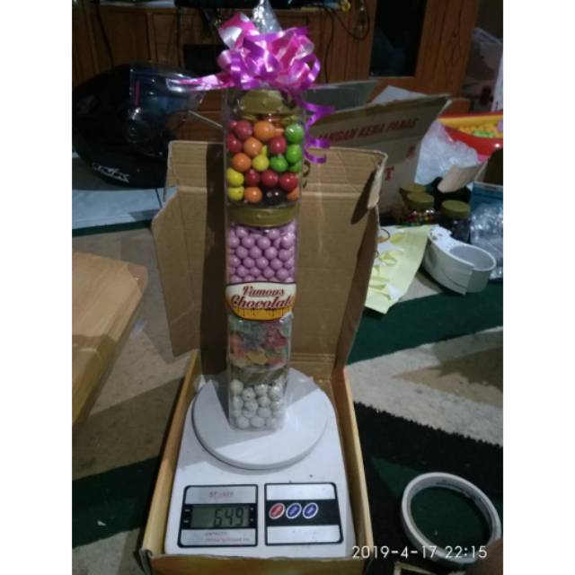 

Parsel coklat isi 4 toples