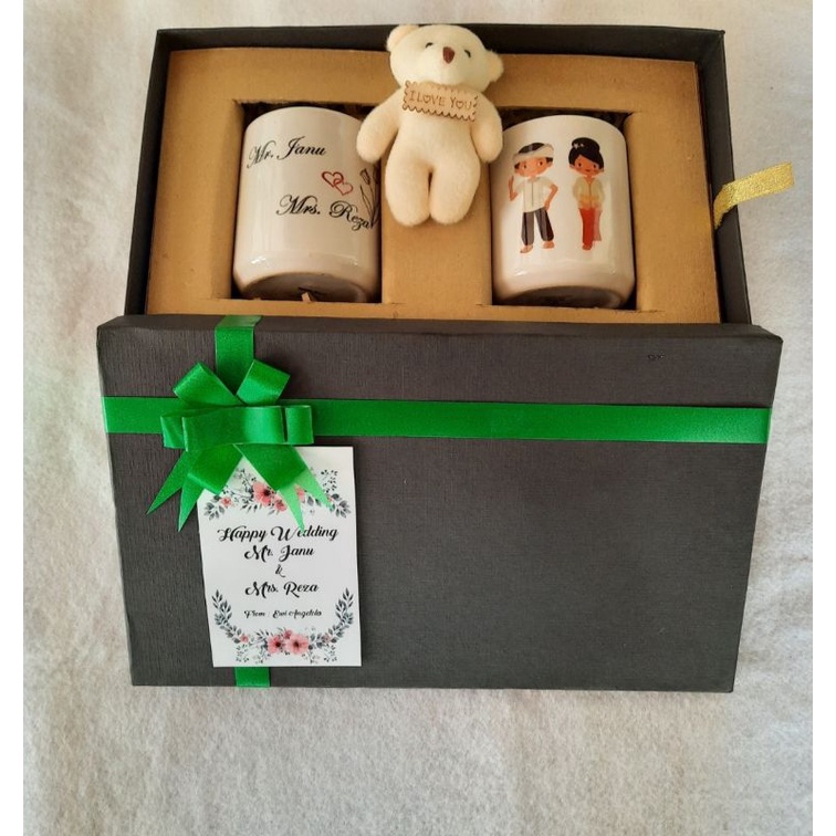 

Hampers Wedding Kado Wedding Bali