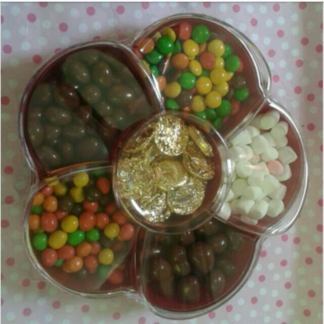 

In Flowers Tray