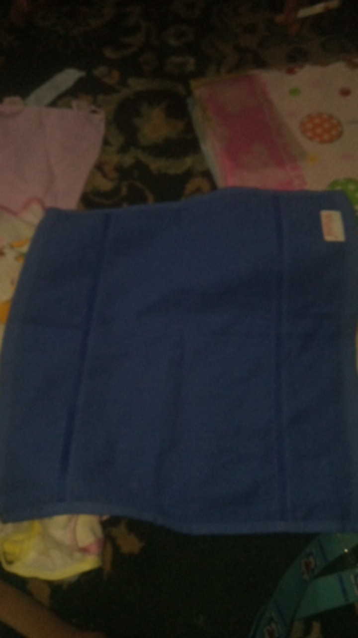 Sapu Tangan Handuk Mutia 30x30 Kualitas Bagus Terlaris