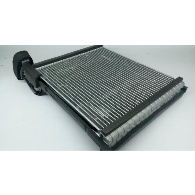 Evaporator Depan Ac Mobil Toyota Inova / Fortuner