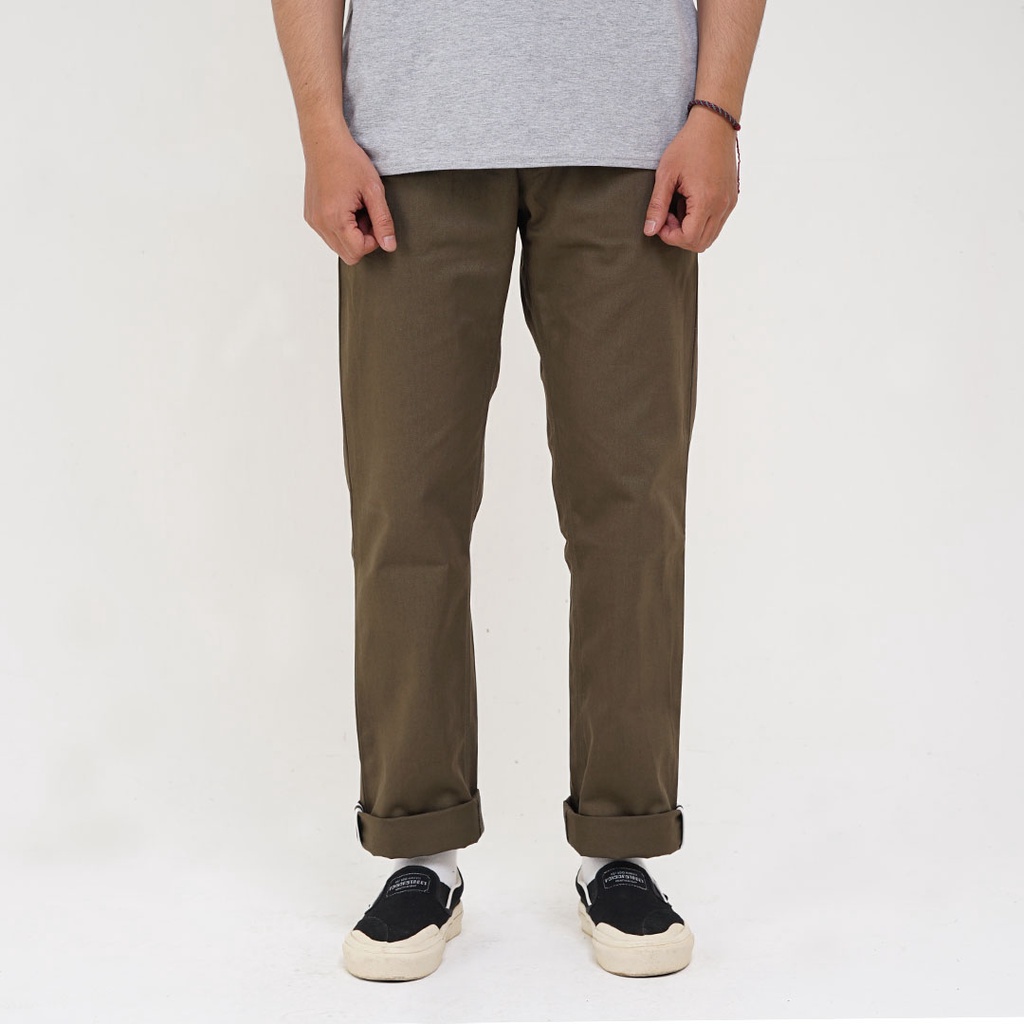 Whoopculture &quot;Muntjac&quot; Dark Olive Chino