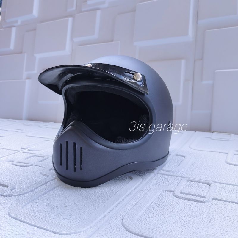 HELM CAKIL WARNA HITAM RETRO KLASIK