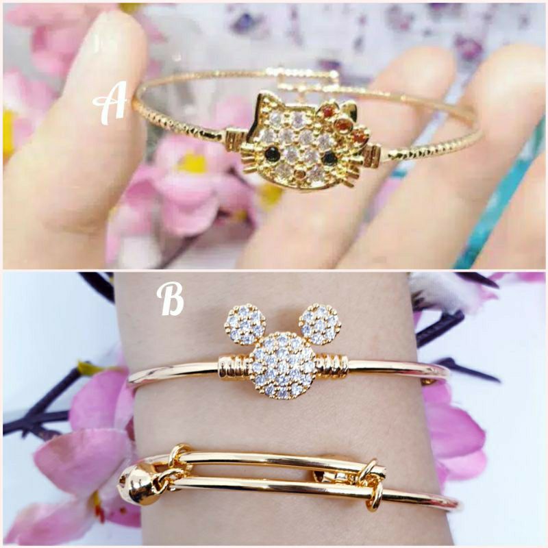 Gelang anak Mickey &amp; kitty fleksibel lapis emas ada bell