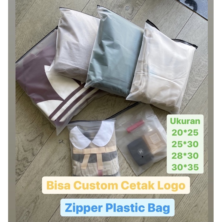 20 Pcs Plastik Baju / zipper bag/ Plastik PVC baju / Ziplock / Frosted Bag