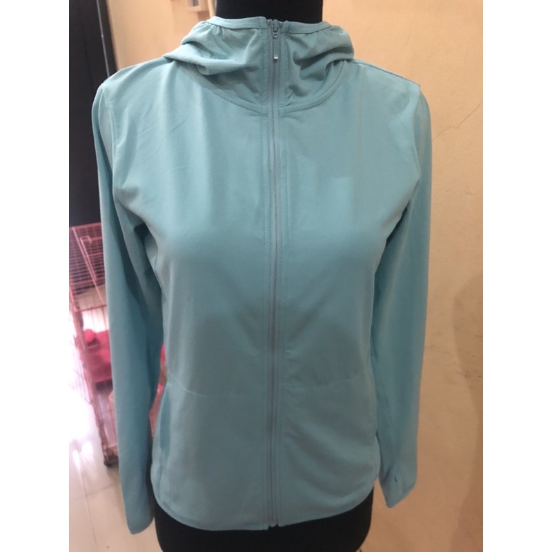 preloved uniqlo hoodie jacket airism