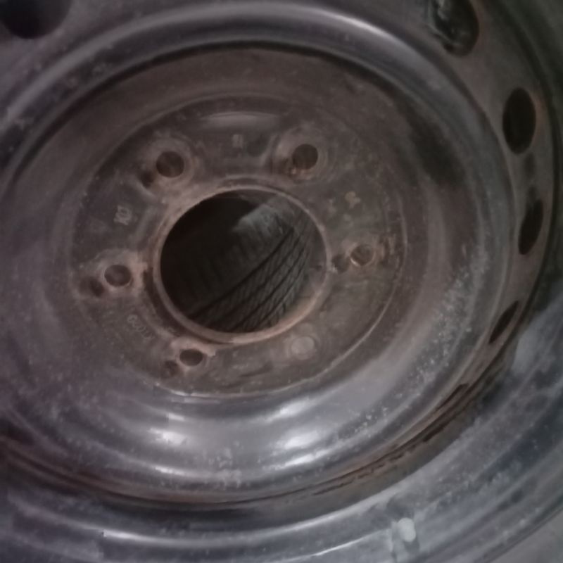 velg kaleng serep ford everest tahun 2010