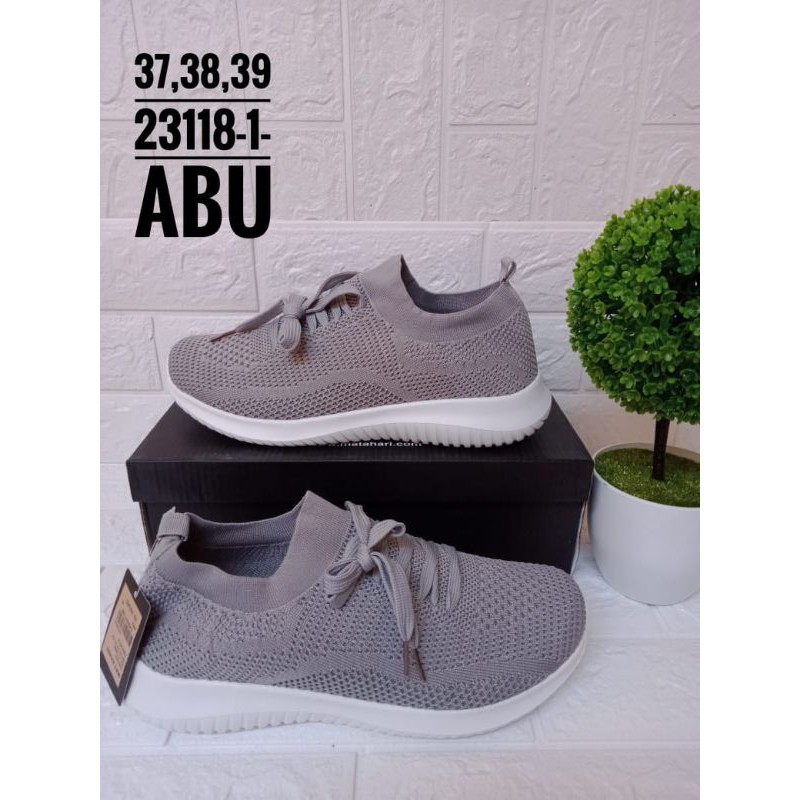 sepatu wanita NEVADA