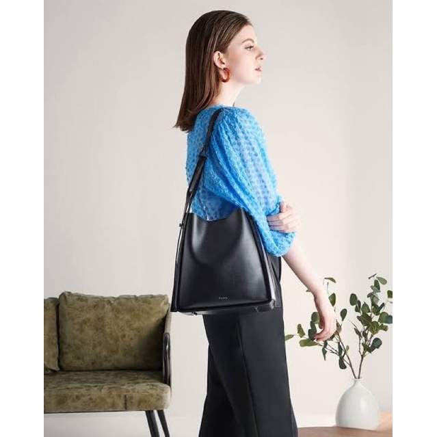 Pedro Duo Carry Hobo Bag Black preloved very good cond