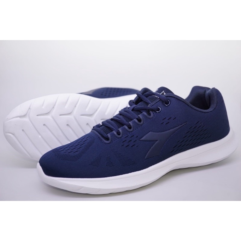 diadora cadera navy size 43 diadora sneakers