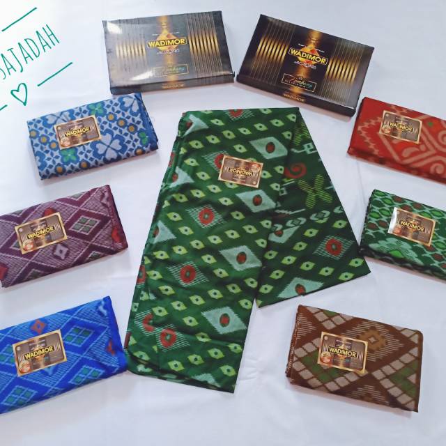 sarung wadimor kembang.wadimor Bali sarung tenun.motif kembang.sarung dewasa