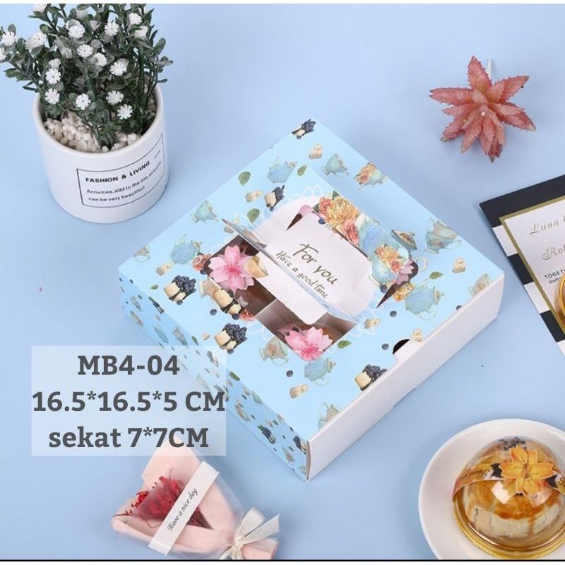 BOX MOONCAKE SEKAT 4 MEWAH KOTAK MOONCAKE FLOWER