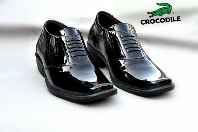 Top Seller☆ Sepatu pdh pdl  Hitam Pria Crocodile Pendek Kulit Swedian glossy Formal Kerja