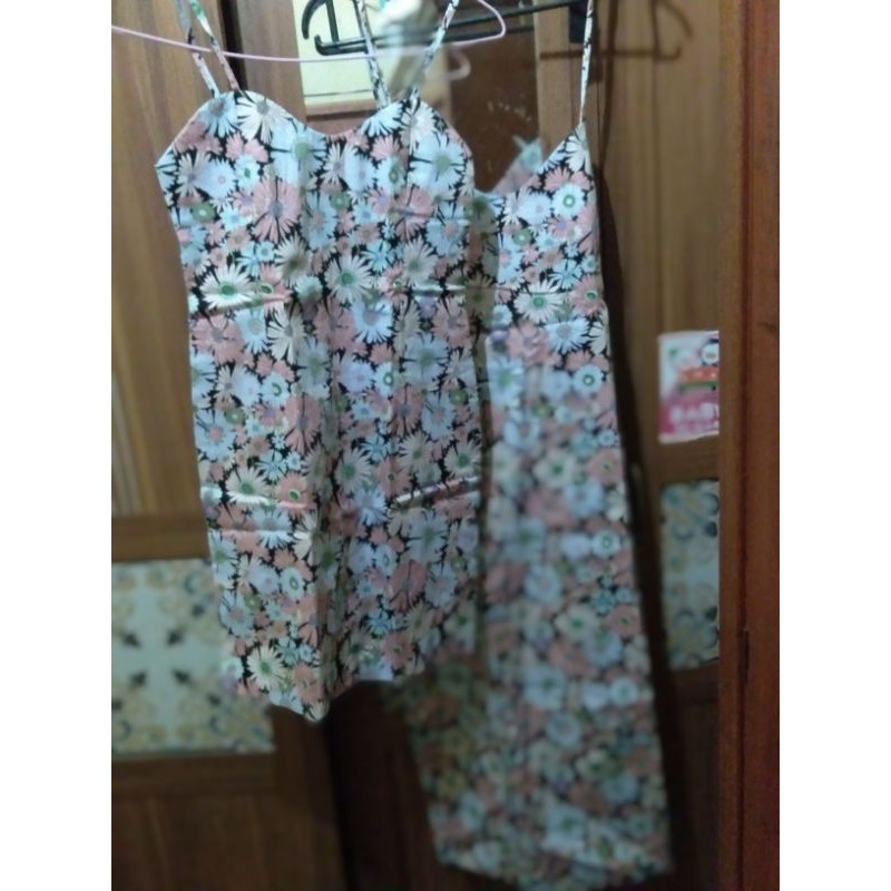 Dress Couple mom and kids