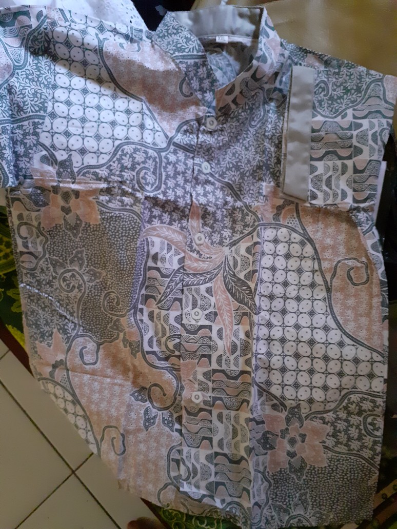 Kemko Batik  Anak Dan Ayah Motif Sidoasih - Kerang - Sekar Jagat