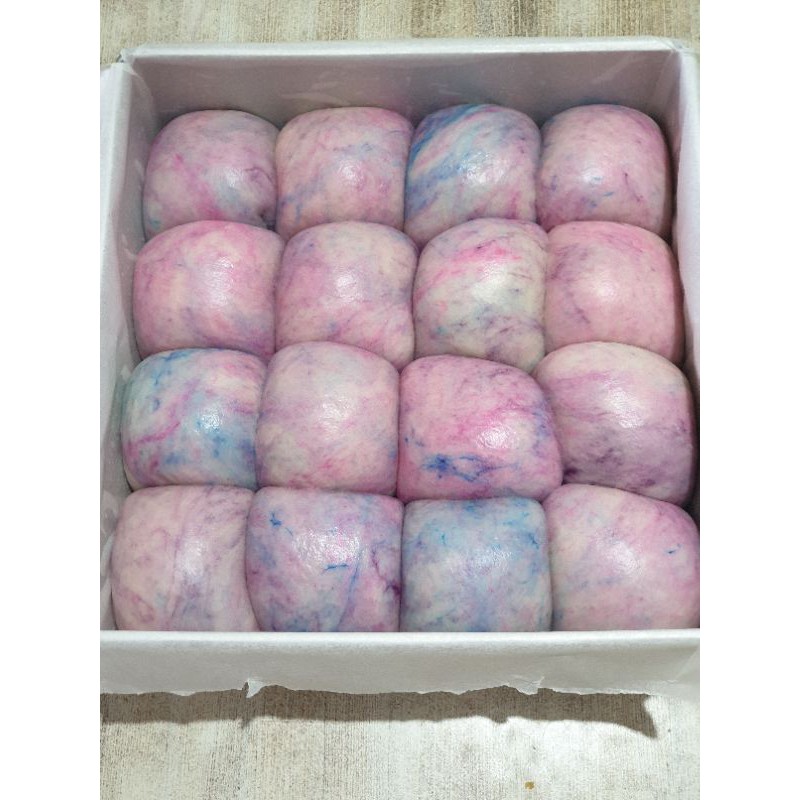 

TieDye Japanese Milk Bun / Bread / Buns / Roti Kasur Pertama Di Jakarta