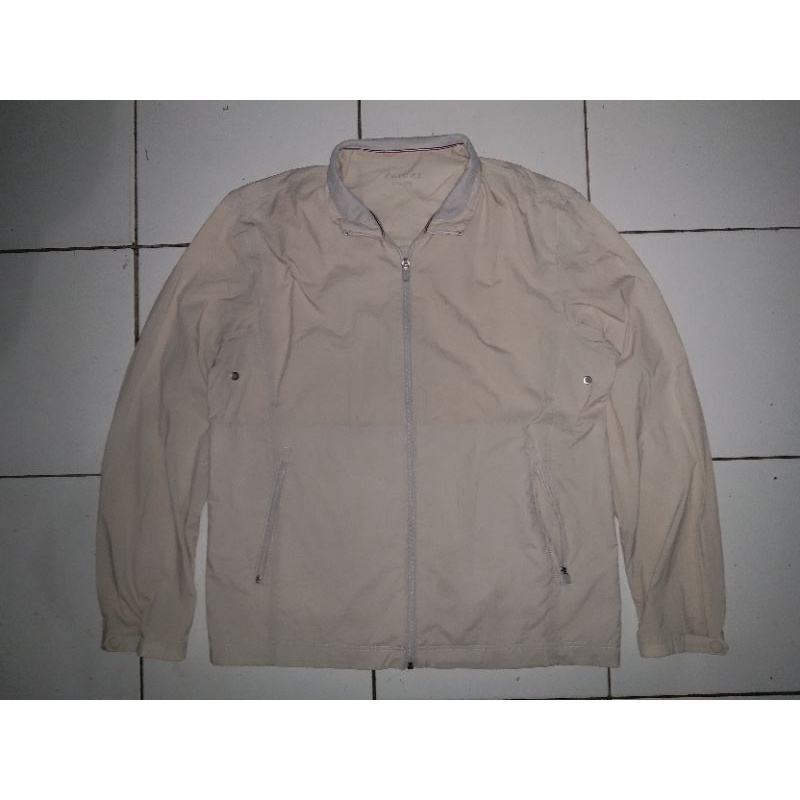 JAKET PARASUT SECOND BRAND JAKET SECOND BRANDED BERKUALITAS SIZE M