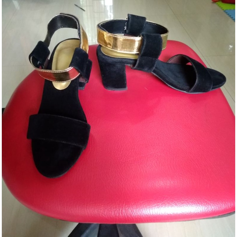 sepatu wanita size 35