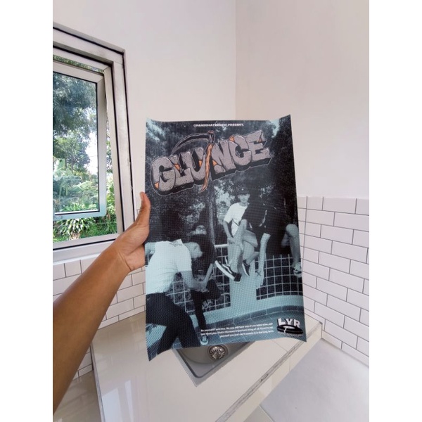 

GLUINCE | POSTERS