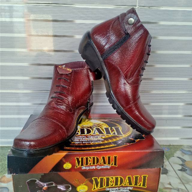 MANDIENS SJK153MR Sepatu Boots Kulit Merah Asli Medali - Sepatu Kulit Pdh Tni Polri Jenggel Koboi