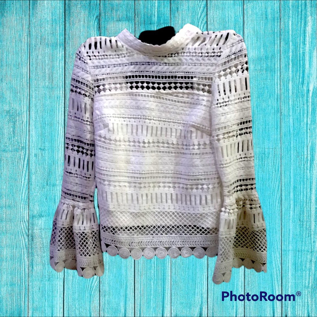 Atasan Kemeja Lengan Panjang Wanita Putih