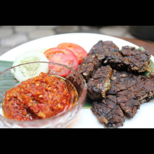 

Sambal dapur tio di jamin ketagihan pedesnya pas!! Silahkan! Coba dijamin ketagihan bakal balik da