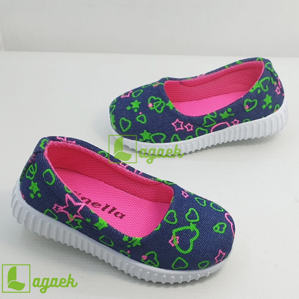 Sepatu Anak Perempuan Usia 1 2 6 7 Tahun Size 22 35 - Sepatu Anak Cewek Slip On Corak Alas Karet Anti Licin