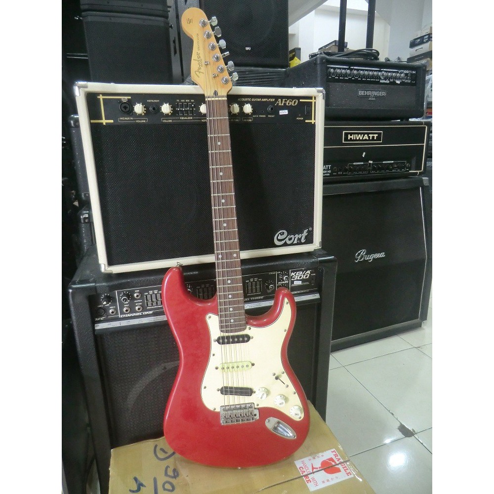 GITAR ELEKTRIK FENDER STRATOCASTER USA NECK MIGHTY MITE RED