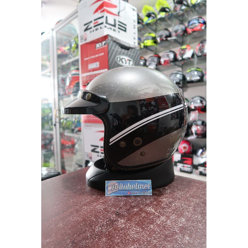 NJS Retro NR 80s Classic Motif Silver Black White